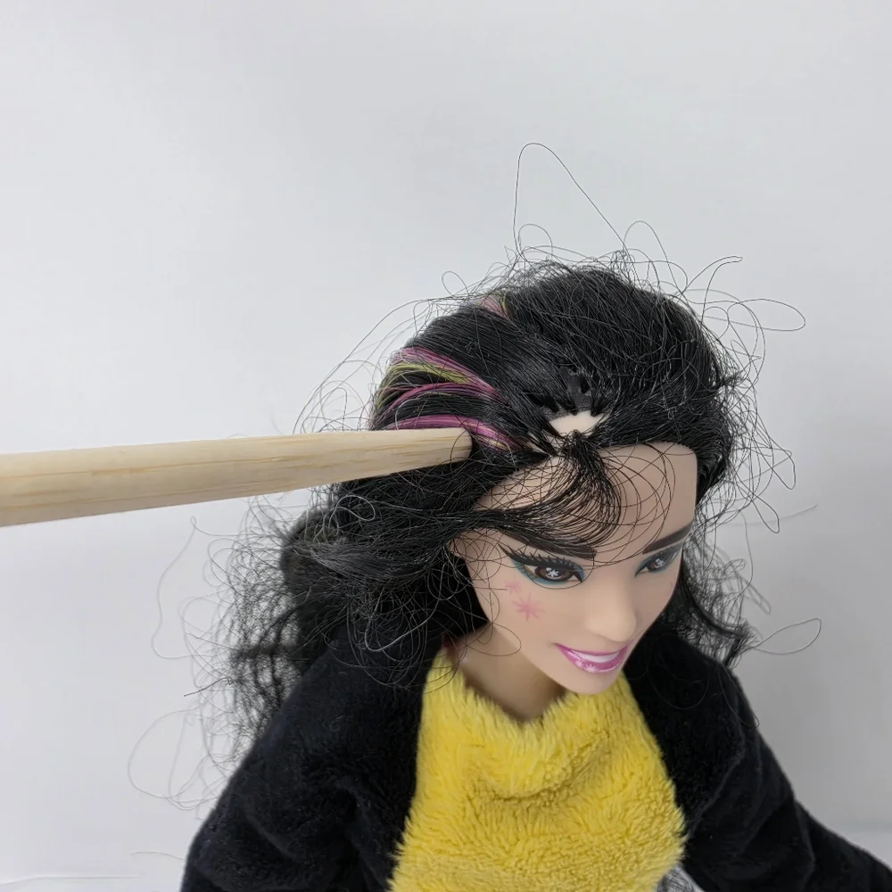 Barbie Cutie Reveal Jungle Series Fashion Doll with Toucan Plush Costume